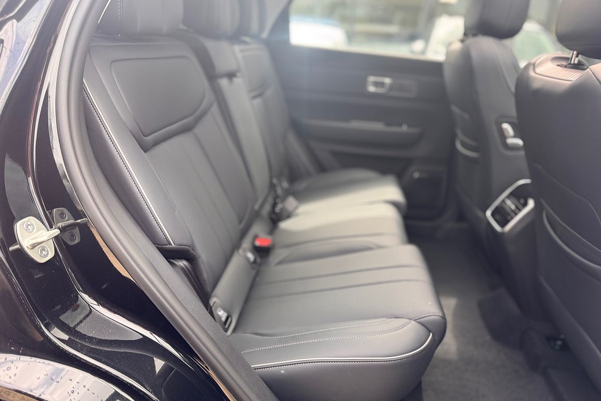 2025 Jaecoo J7 SHS Summit