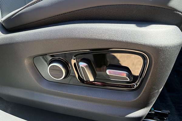 2025 Jaecoo J7 SHS Summit