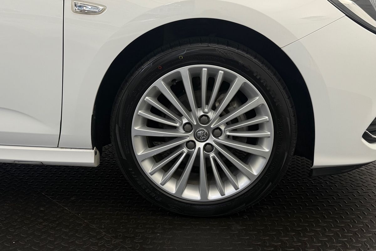 2017 Holden Astra R BK