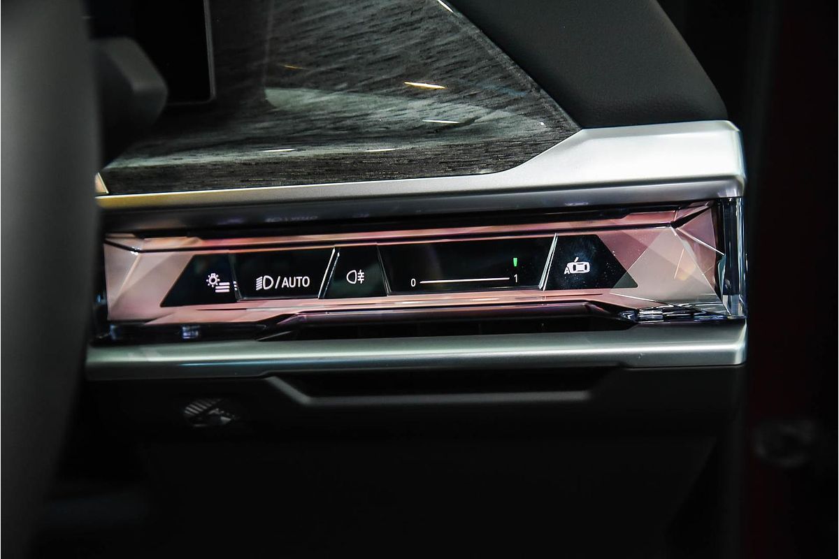 2023 BMW i7 xDrive60 M Sport G70