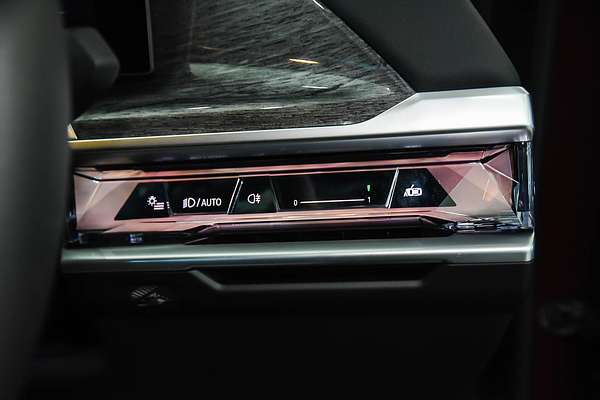 2023 BMW i7 xDrive60 M Sport G70