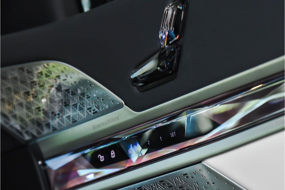 2023 BMW i7 xDrive60 M Sport G70