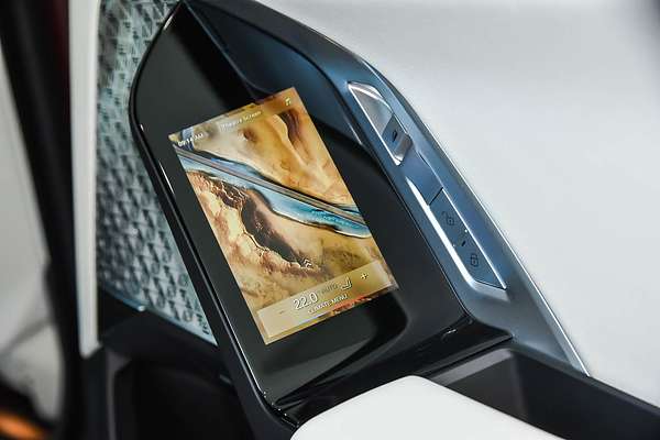 2023 BMW i7 xDrive60 M Sport G70