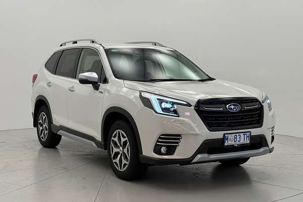 2025 Subaru Forester Hybrid L S5