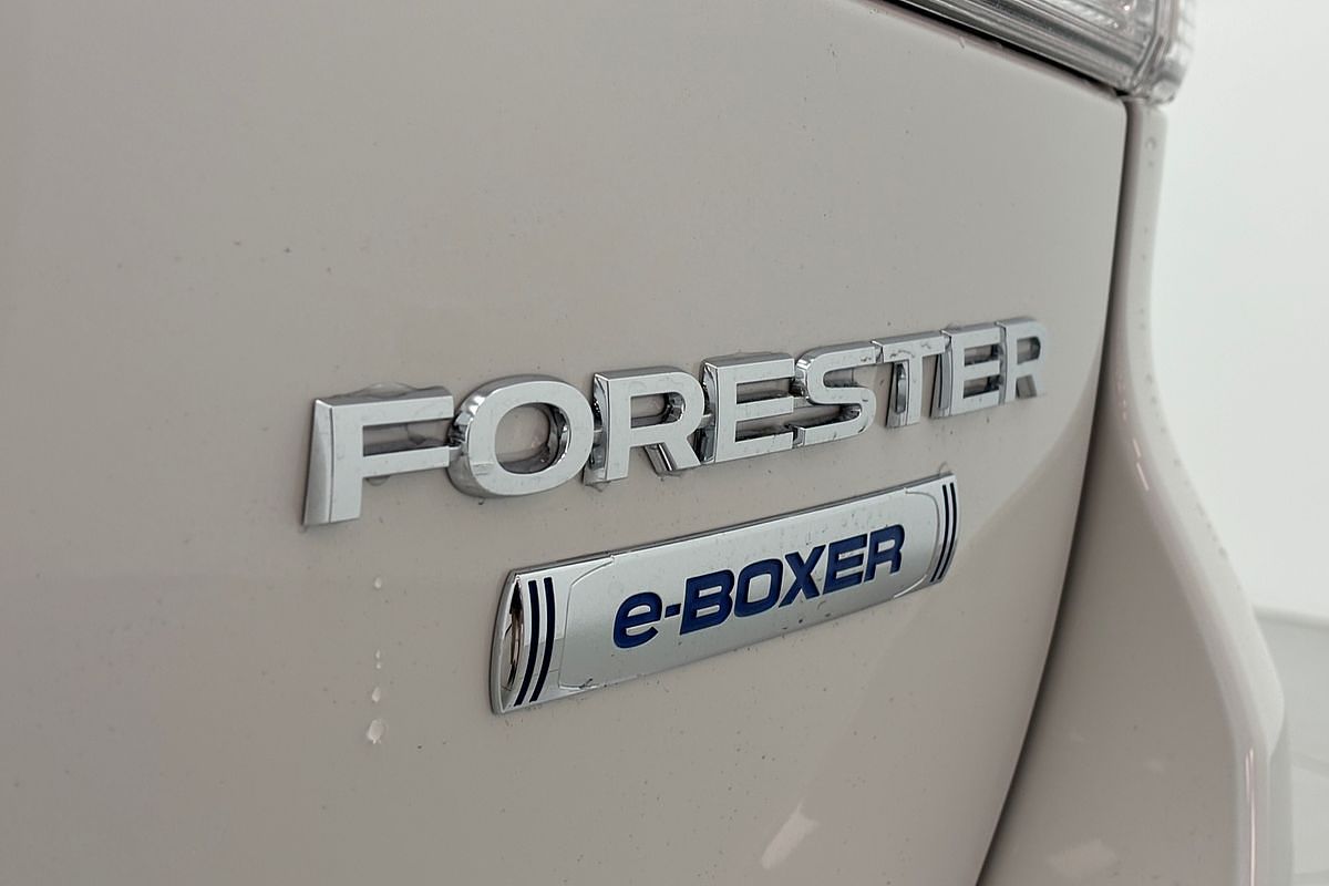 2025 Subaru Forester Hybrid L S5