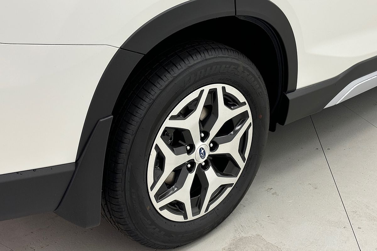 2025 Subaru Forester Hybrid L S5