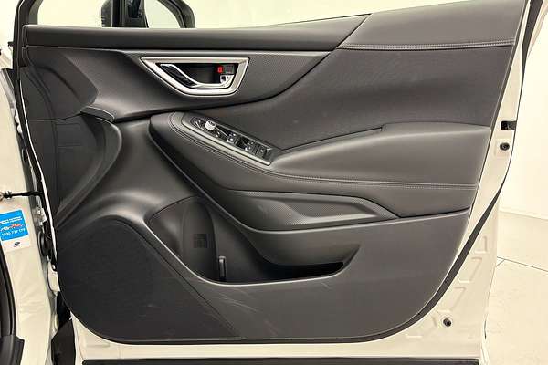 2025 Subaru Forester Hybrid L S5