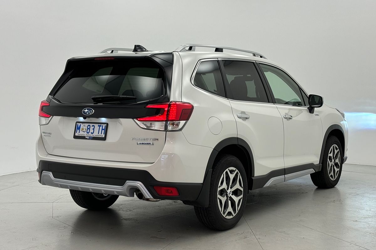 2025 Subaru Forester Hybrid L S5