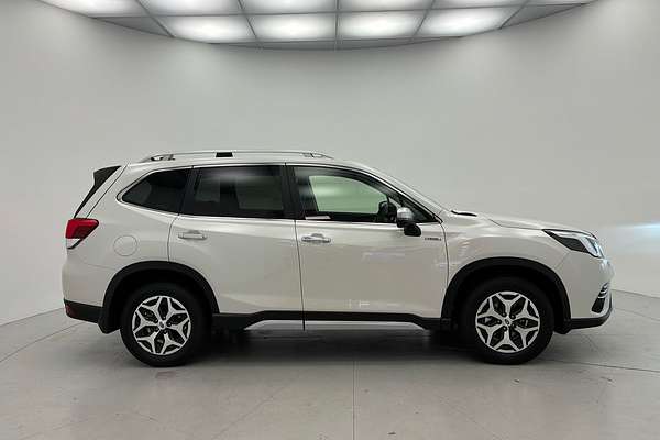 2025 Subaru Forester Hybrid L S5