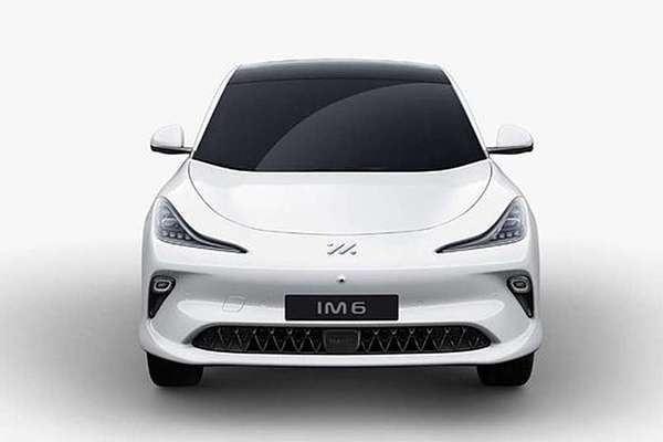 2025 MG IM6 Premium S12L