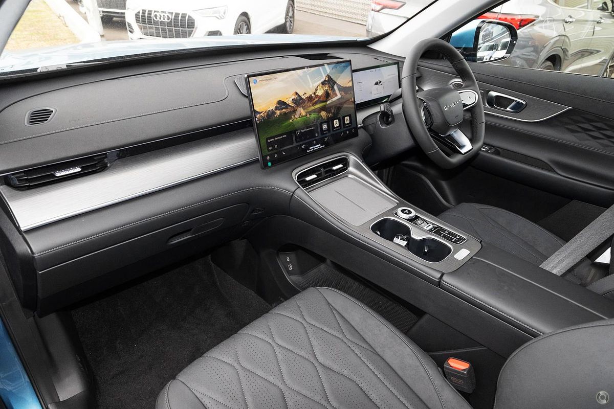 2025 Chery Tiggo 8 Super Hybrid Ultimate T31