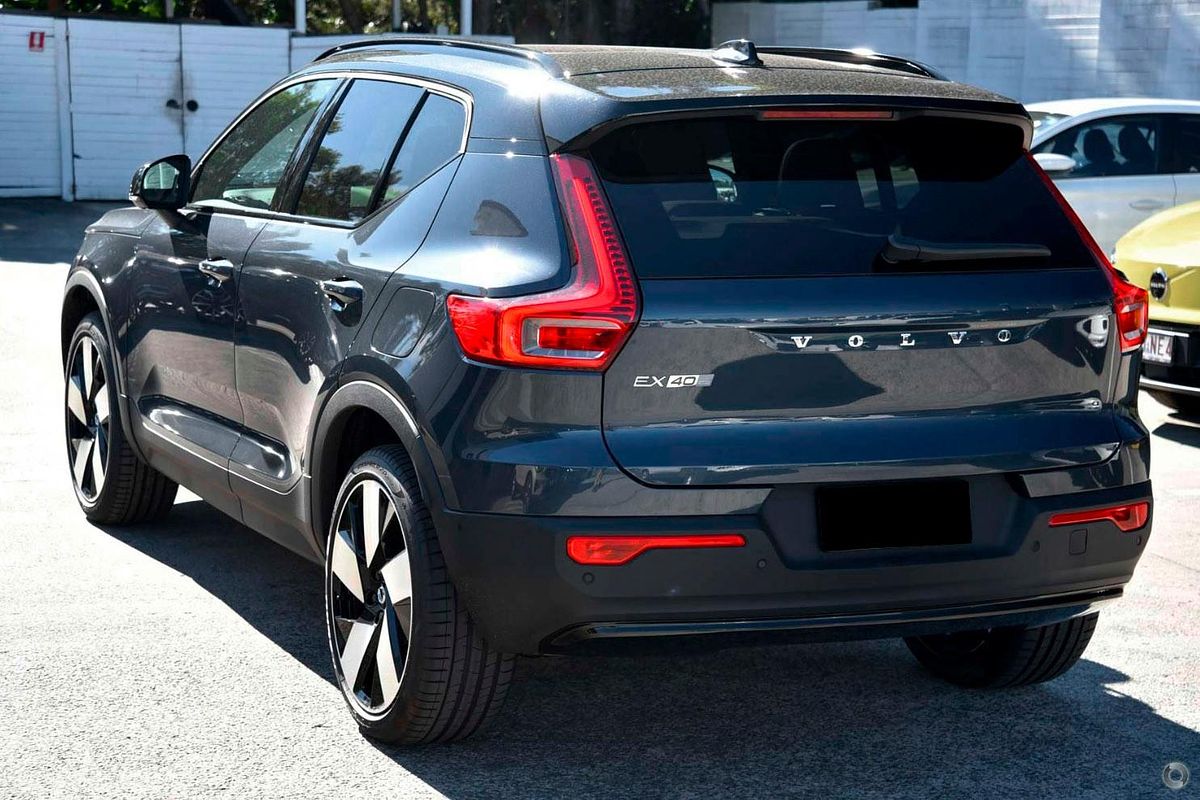 2025 Volvo EX40 Ultra Single Motor Extended Range