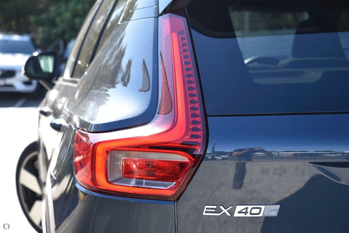 2025 Volvo EX40 Ultra Single Motor Extended Range