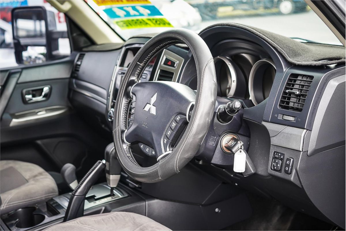 2015 Mitsubishi Pajero GLX LWB (4x4) NX MY15