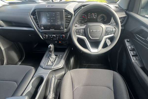 2025 Isuzu D-MAX SX 4X4
