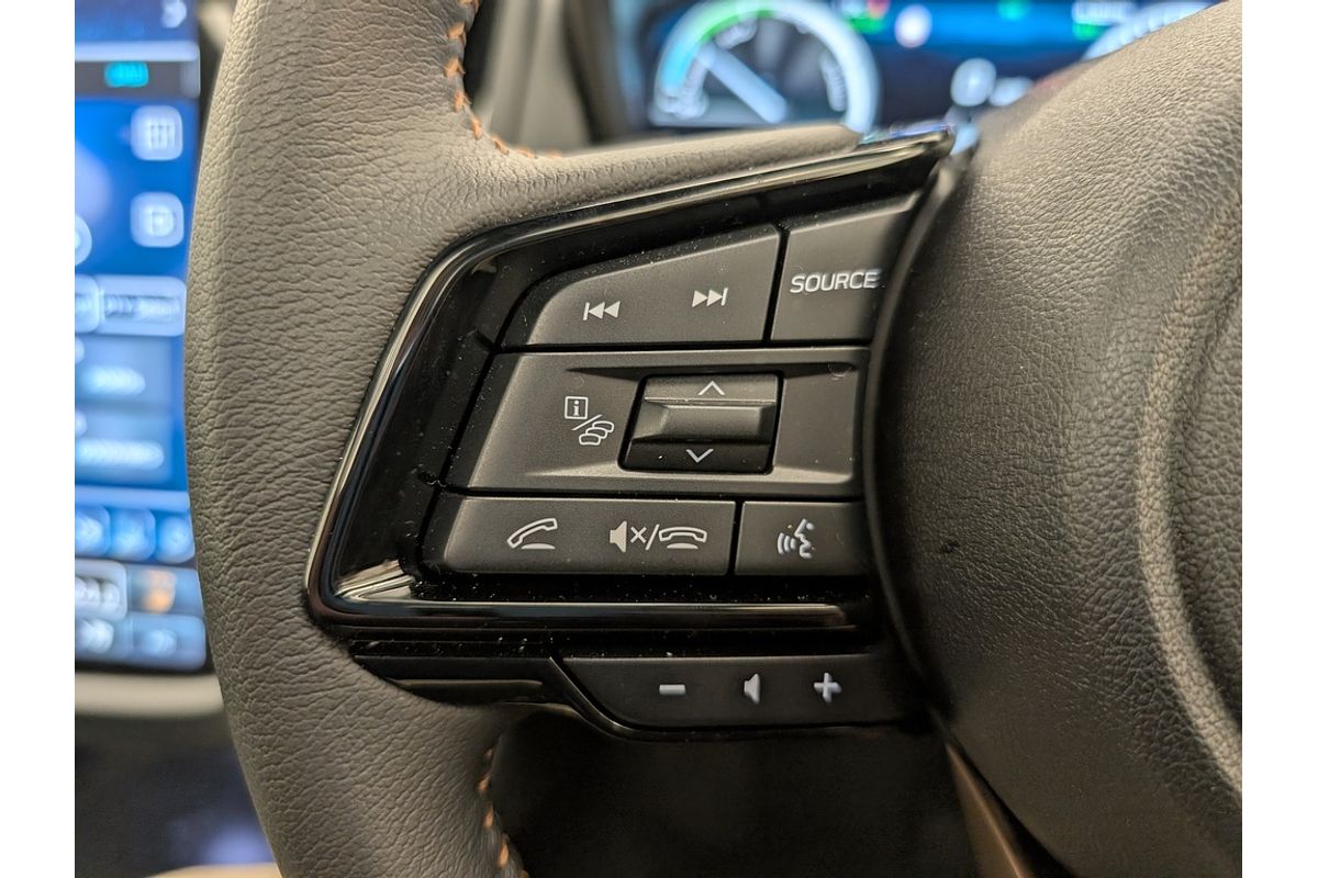 2025 Subaru Forester Hybrid Sport S6