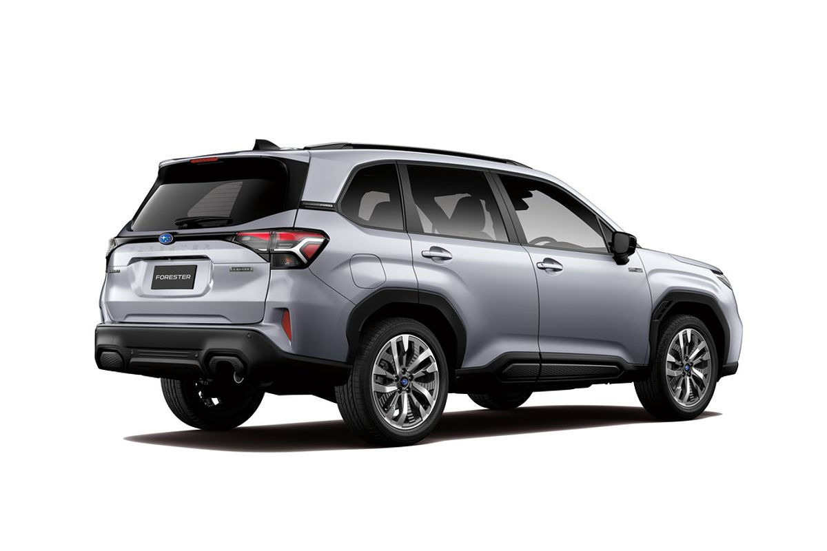 2025 Subaru Forester Hybrid Touring S6