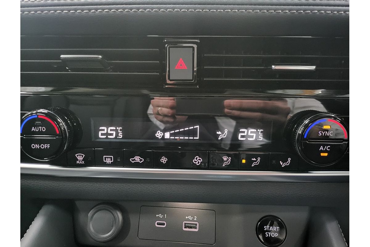 2025 Nissan X-TRAIL ST-L e-POWER T33