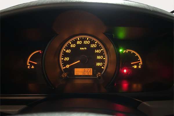 2011 Toyota Hiace Welcab