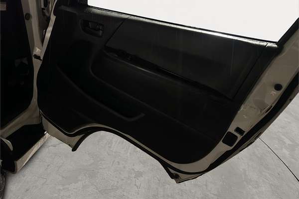 2011 Toyota Hiace Welcab