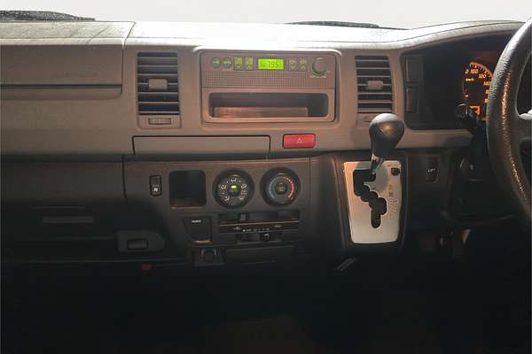 2011 Toyota Hiace Welcab