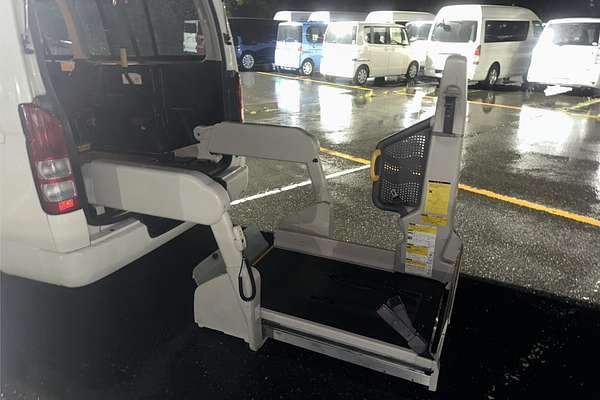 2011 Toyota Hiace Welcab
