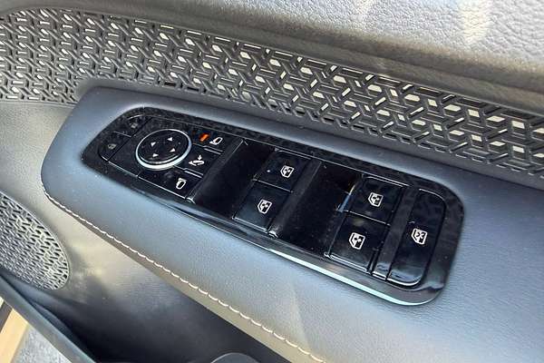 2025 Nissan Ariya Engage FE0