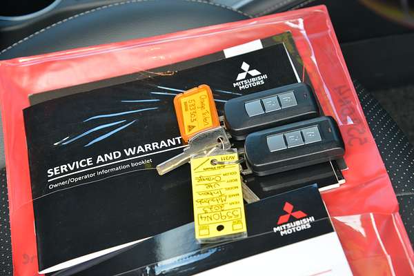 2023 Mitsubishi Triton Xtreme MR 4X4