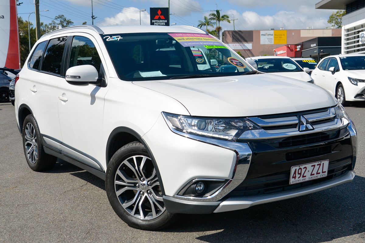 2017 Mitsubishi Outlander LS Safety Pack ZK
