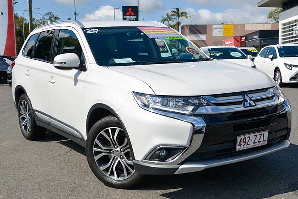 2017 Mitsubishi Outlander LS Safety Pack ZK