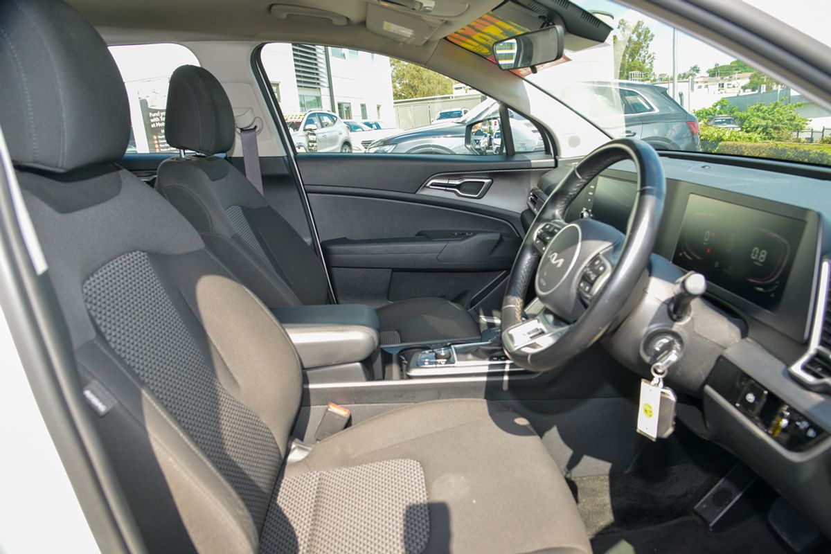 2022 Kia Sportage S NQ5