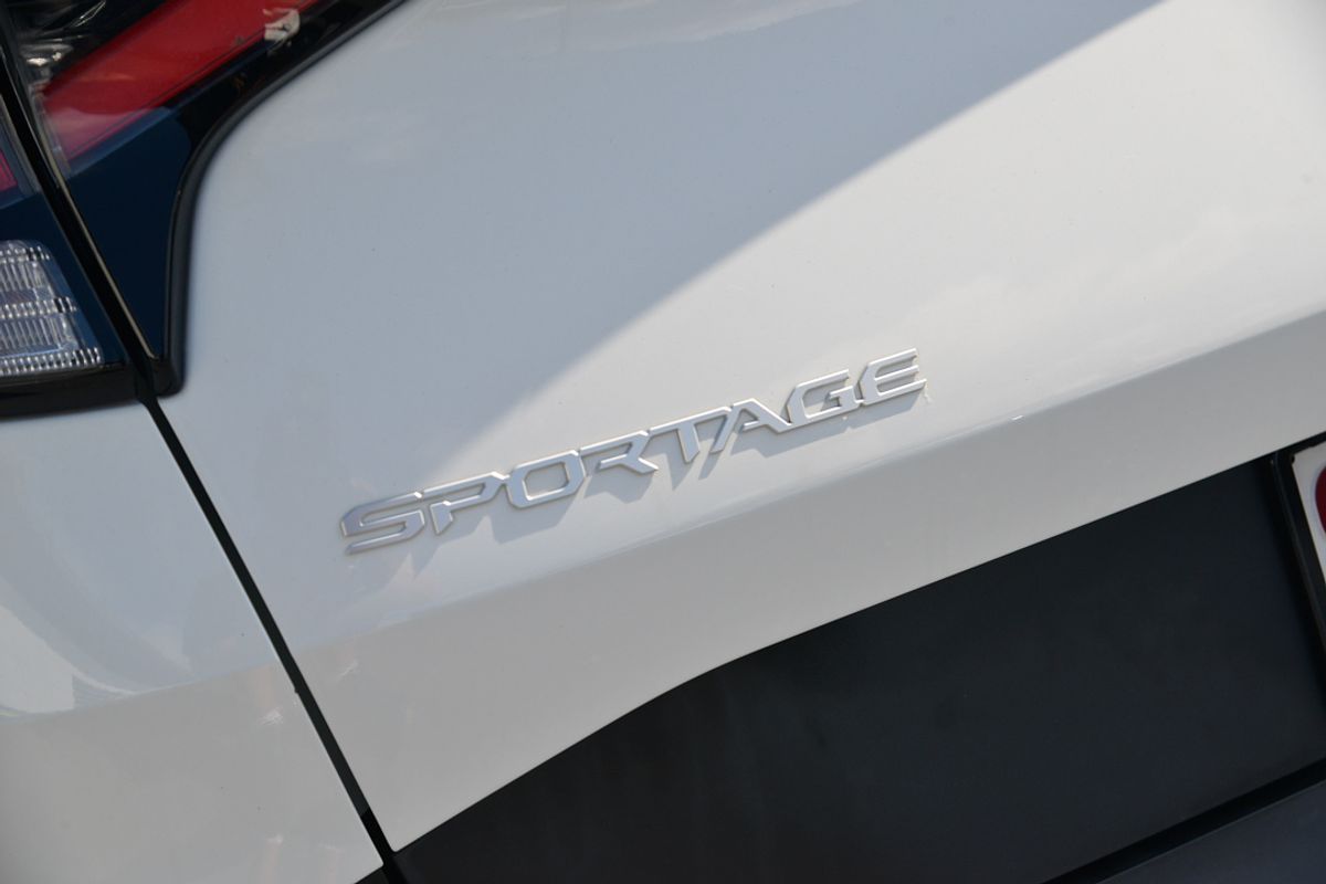 2022 Kia Sportage S NQ5