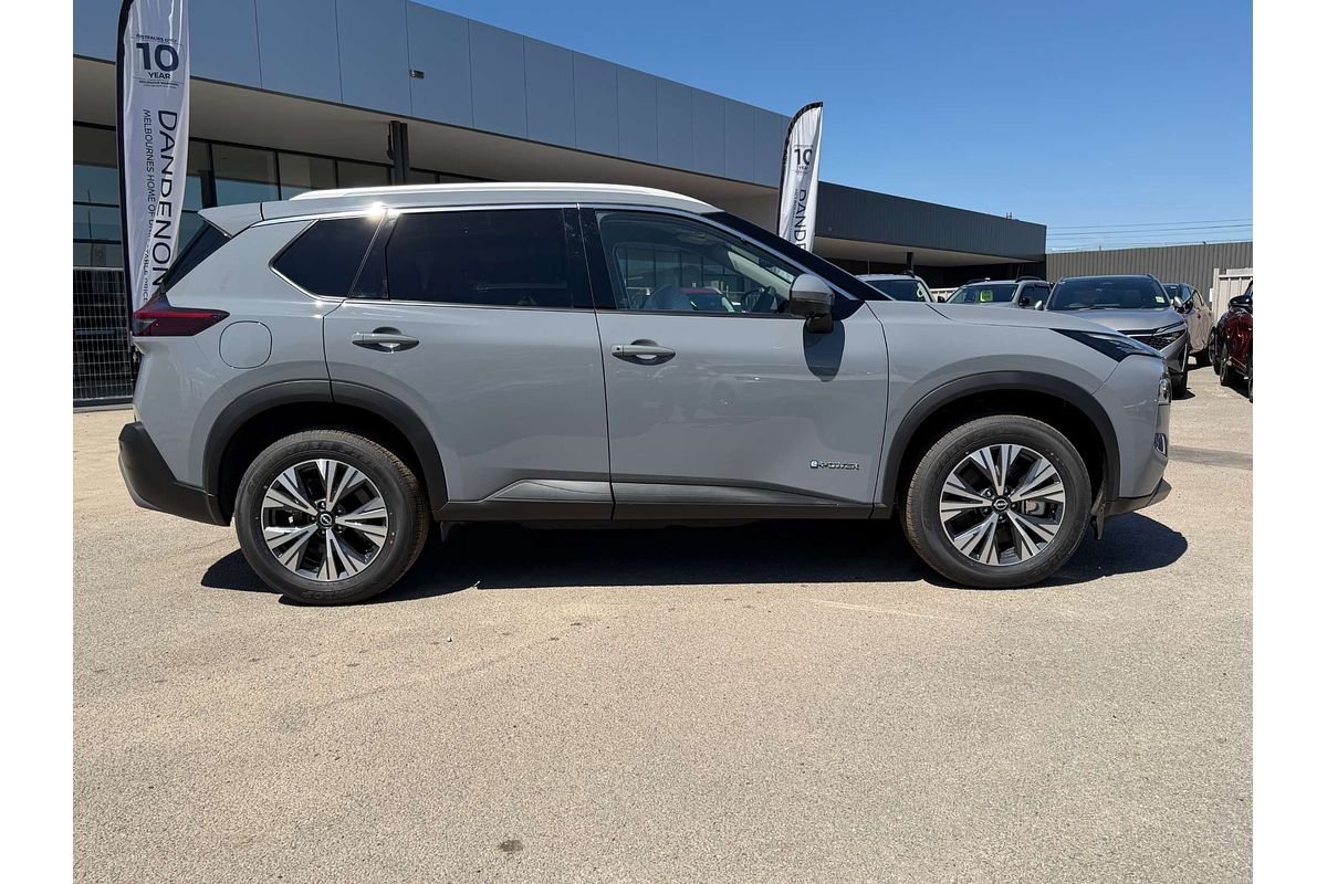 2025 Nissan X-TRAIL ST-L e-POWER T33