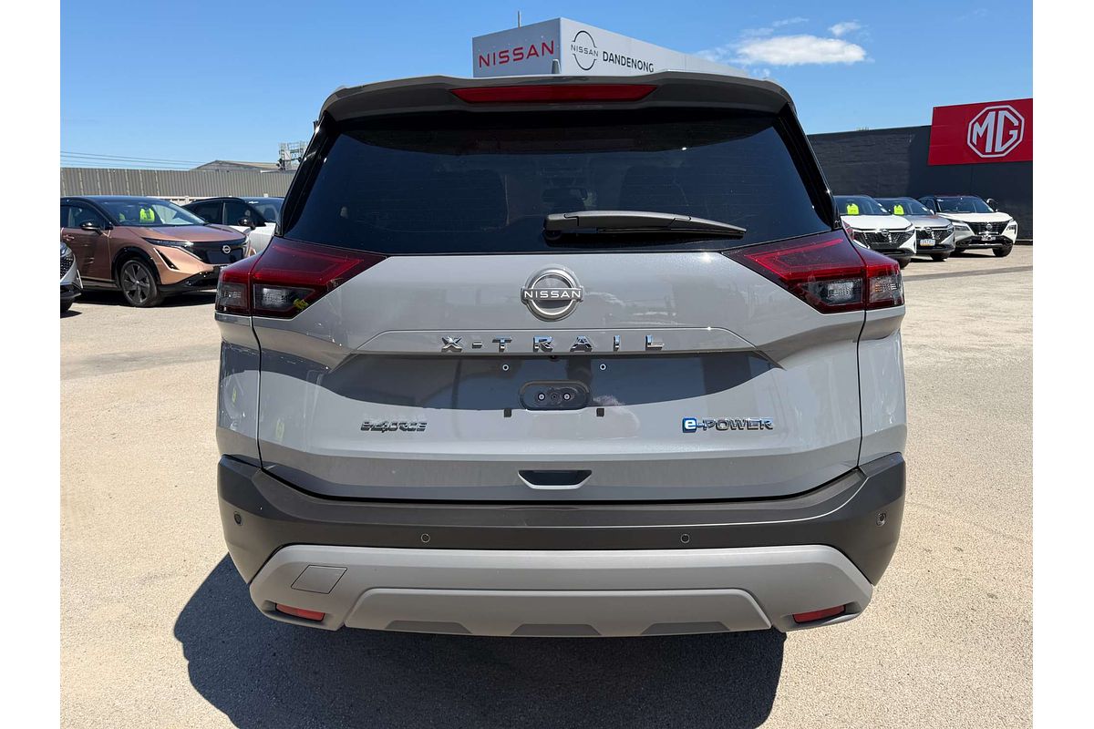 2025 Nissan X-TRAIL ST-L e-POWER T33