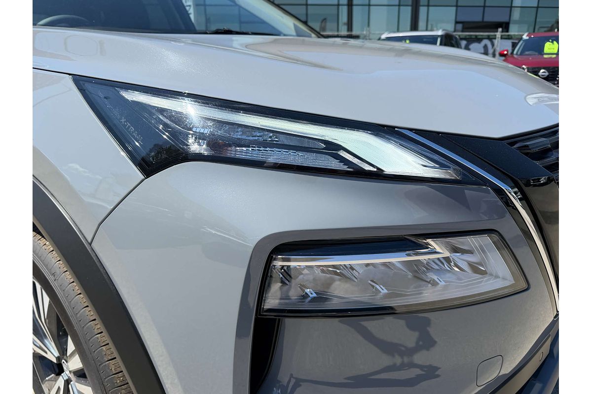 2025 Nissan X-TRAIL ST-L e-POWER T33