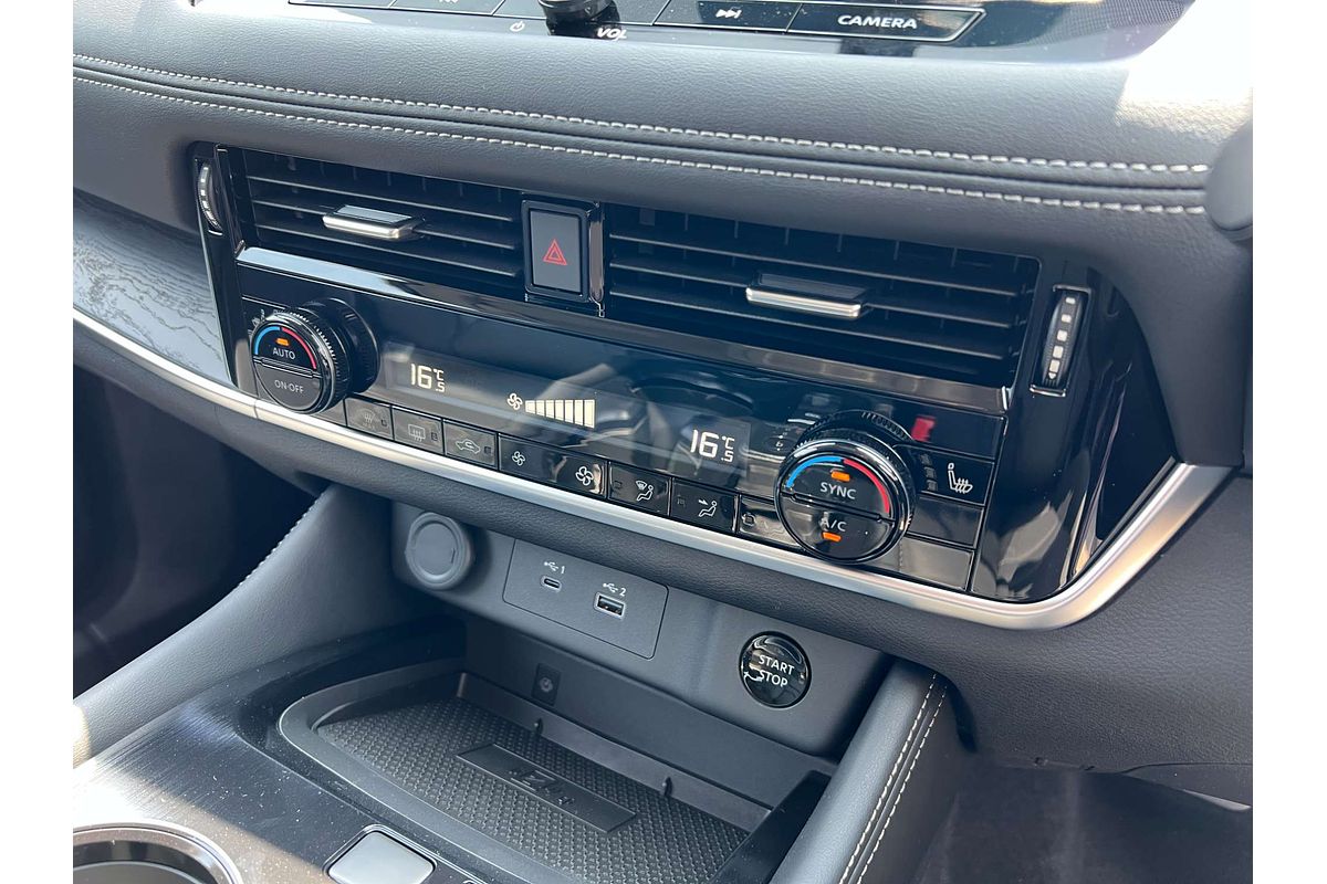 2025 Nissan X-TRAIL ST-L e-POWER T33