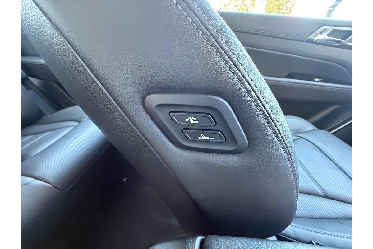 2024 SsangYong Rexton Adventure Y461