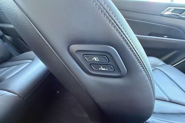 2024 SsangYong Rexton Adventure Y461