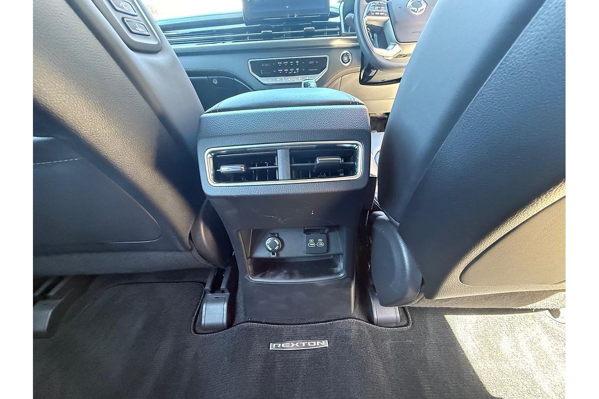 2024 SsangYong Rexton Adventure Y461