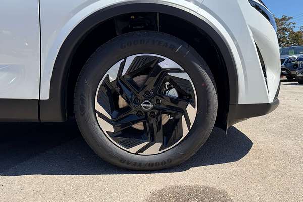 2025 Nissan QASHQAI ST-L J12