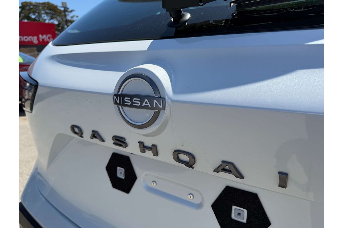 2025 Nissan QASHQAI ST-L J12