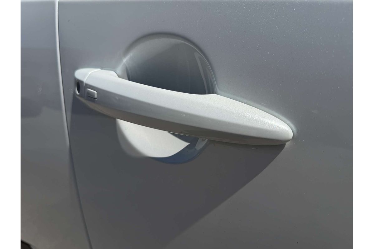 2025 Nissan QASHQAI ST-L J12