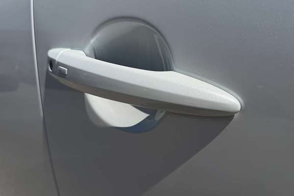 2025 Nissan QASHQAI ST-L J12