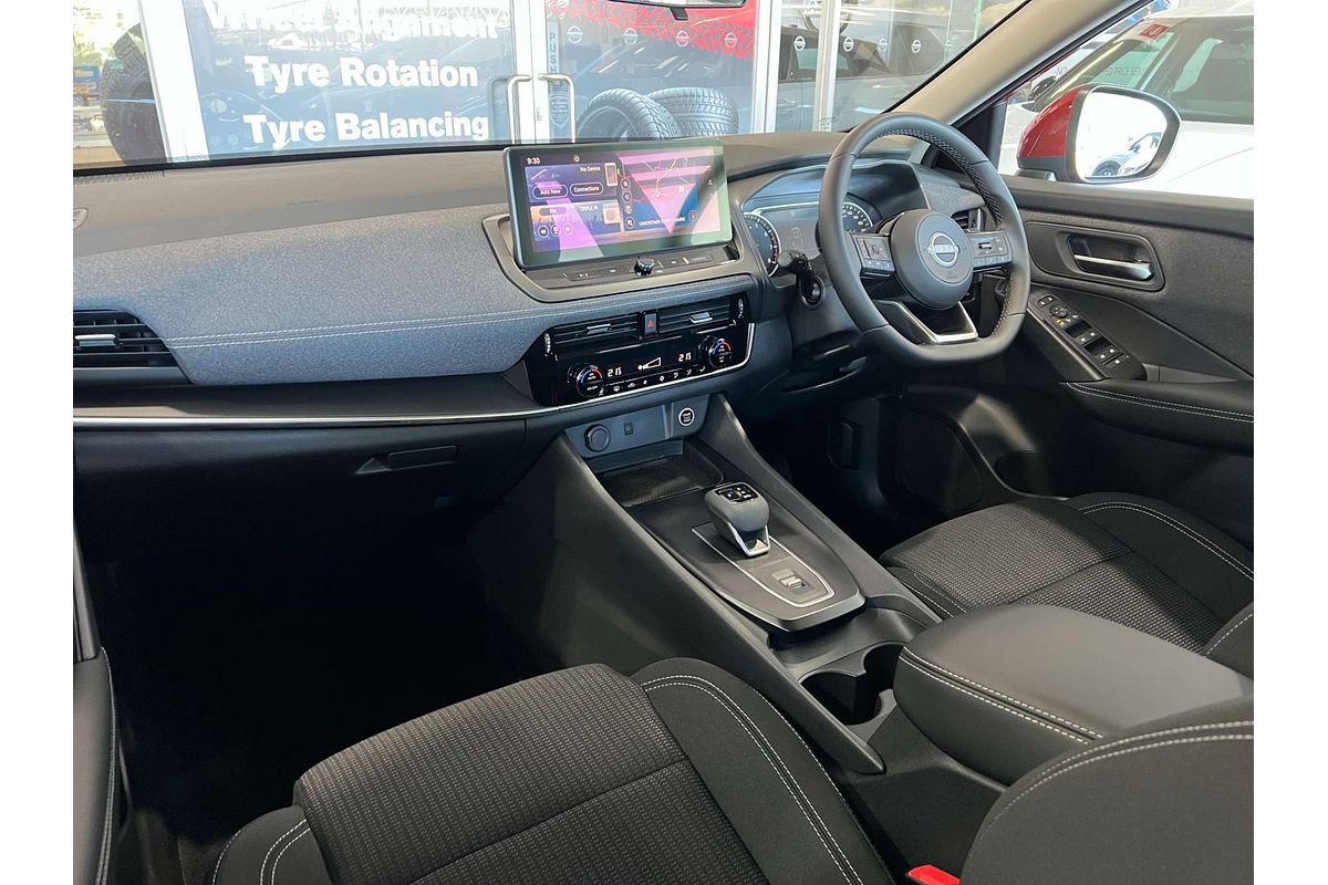 2025 Nissan QASHQAI ST-L J12