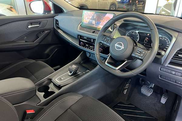 2025 Nissan QASHQAI ST-L J12