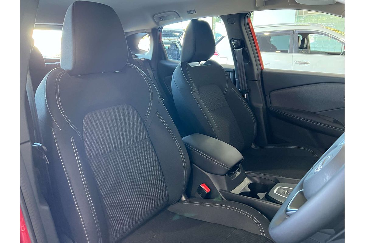 2025 Nissan QASHQAI ST-L J12