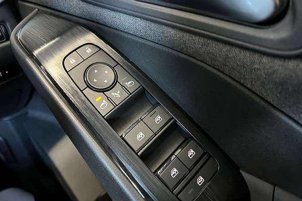 2025 Nissan QASHQAI ST-L J12