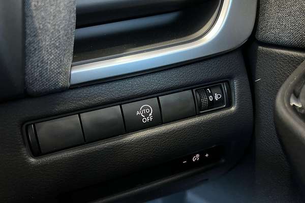 2025 Nissan QASHQAI ST-L J12