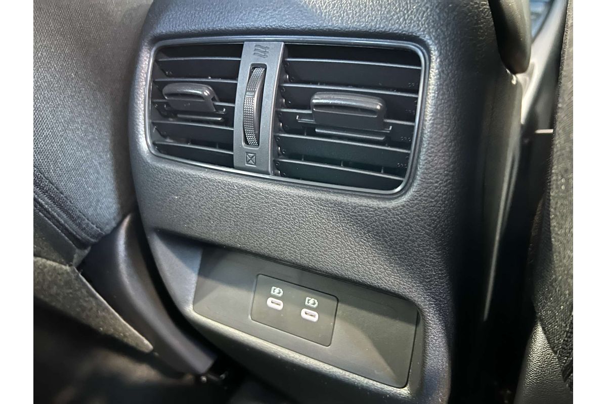 2025 Nissan QASHQAI ST-L J12