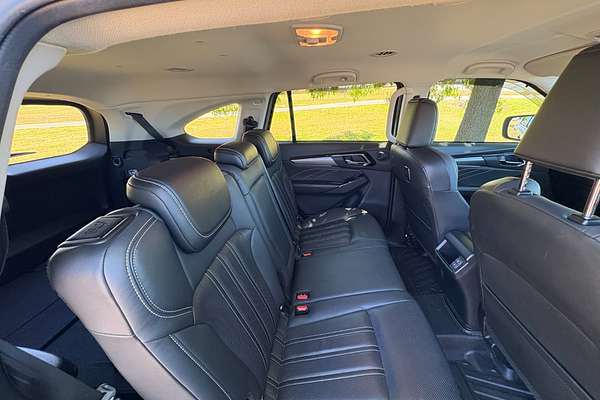 2021 Isuzu MU-X LS-T